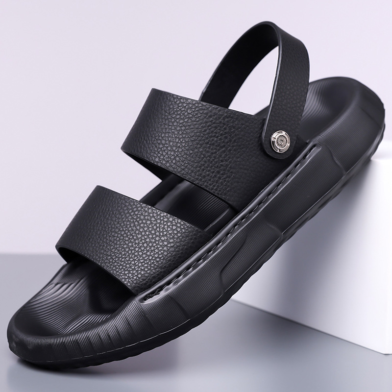 Sandals Men's Summer Outer Wear 2025 New Dual-Purpose Non-Slip Driving Slippers Casual Leather Beach Shoes Men A06