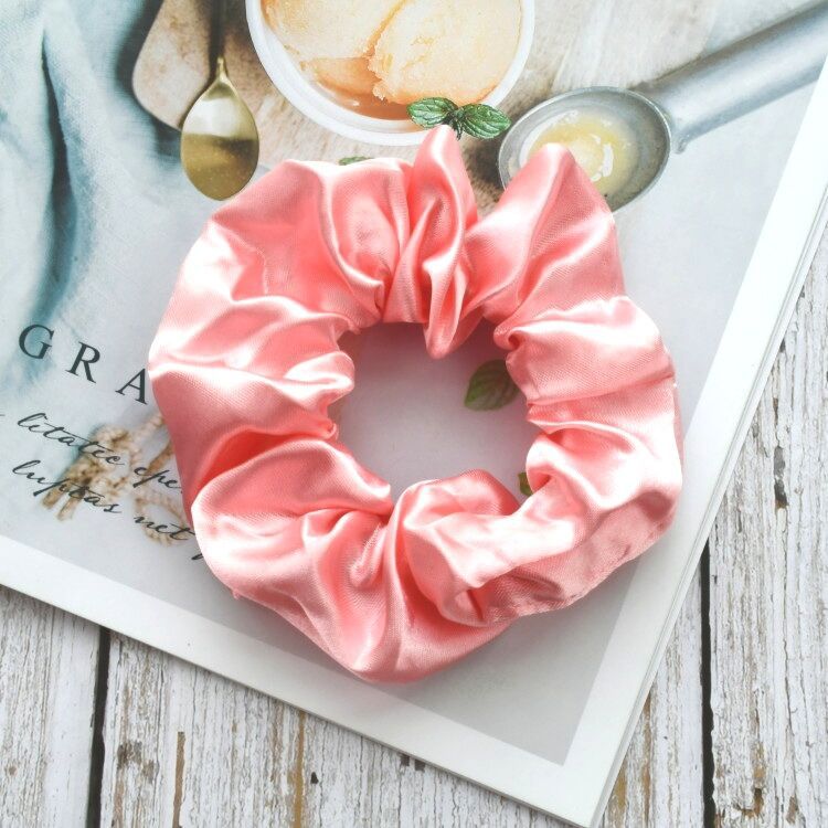 Picture of Cross-Border Amazon Satin Fabric Satin Scrunchie for Women, High-End Bun Hair Tie