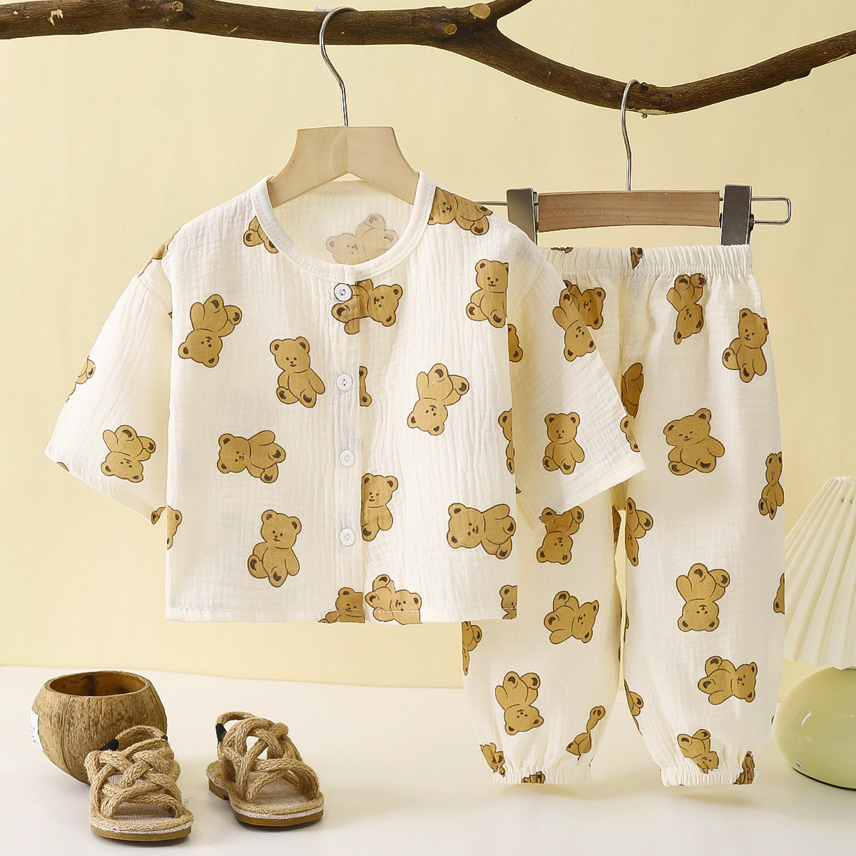Picture of Children's thin double-layer cotton gauze boys' pajamas summer Girls' Home wear boys' long-sleeved bloomers suit