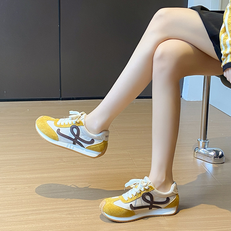 Picture of 2025 White Shoes Women's Spring New Korean Style Female Student Leisure Sports All-match Forrest Gump Shoes Street FSCL001