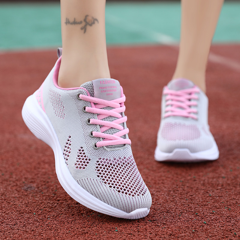 Women's sneakers, 2025 summer mesh breathable ultra-light running shoes, women's soft sole fitness shock-absorbing running single mesh shoes