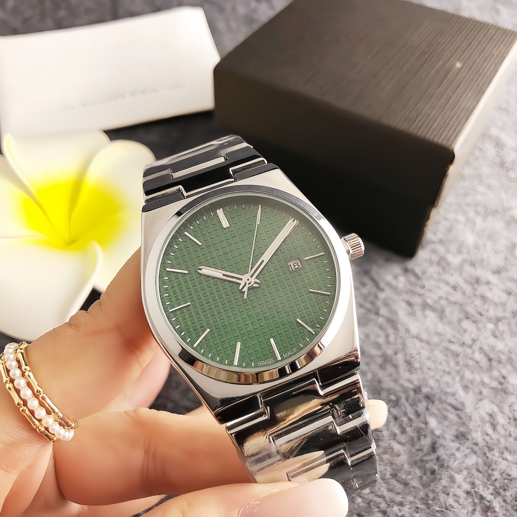 Women's Watch with Calendar, Quartz, Student Watch, High-End, Simple, Trendy and Exquisite, Drop Shipping