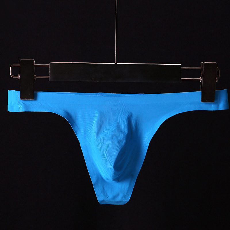 New Men's Thong Low-Waist Sexy Thin Ice Silk One-Piece Seamless 3D Convex Model Sexy Underwear for Men Wholesale