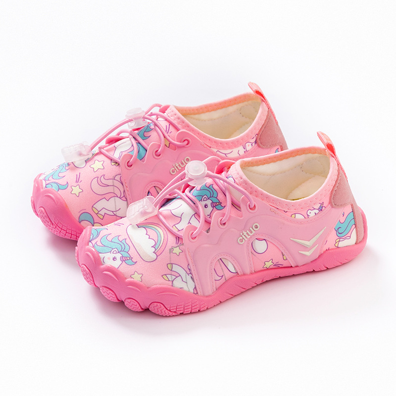 Picture of 2025 New Style Kidsren's Water Shoes, Outdoor Non-Slip Breathable Quick-Drying Water Shoes, Boys and Girls Beach Shoes