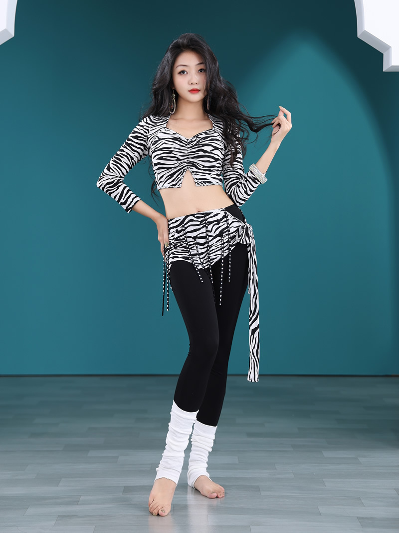 Picture of Dancer Belly Dance Practice Clothing Autumn and Winter New Oriental Dance Clothing Performance Clothing suit Trousers 5018