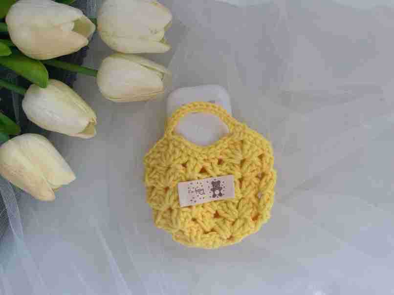Picture of Hand-Knitted Mini Headphone Bag Dopamine Macaron Colorful Hollow Universal Wool Crochet Coin Purse