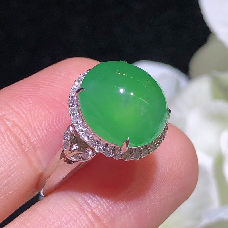 Picture of Factory wholesale 18k gold inlaid lake green egg ring jade jade women's ring with certificate