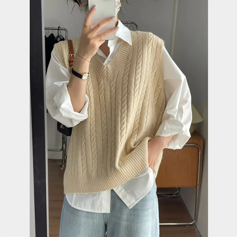 Picture of 2024 Spring and Autumn New V-Neck Twist Women's Knitted Vest Stacked with Sweater Vest Waistcoat Fashionable Top