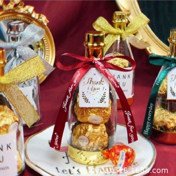 Picture of Creative transparent wine bottle champagne bottle candy box companion gift box new wedding candy box New