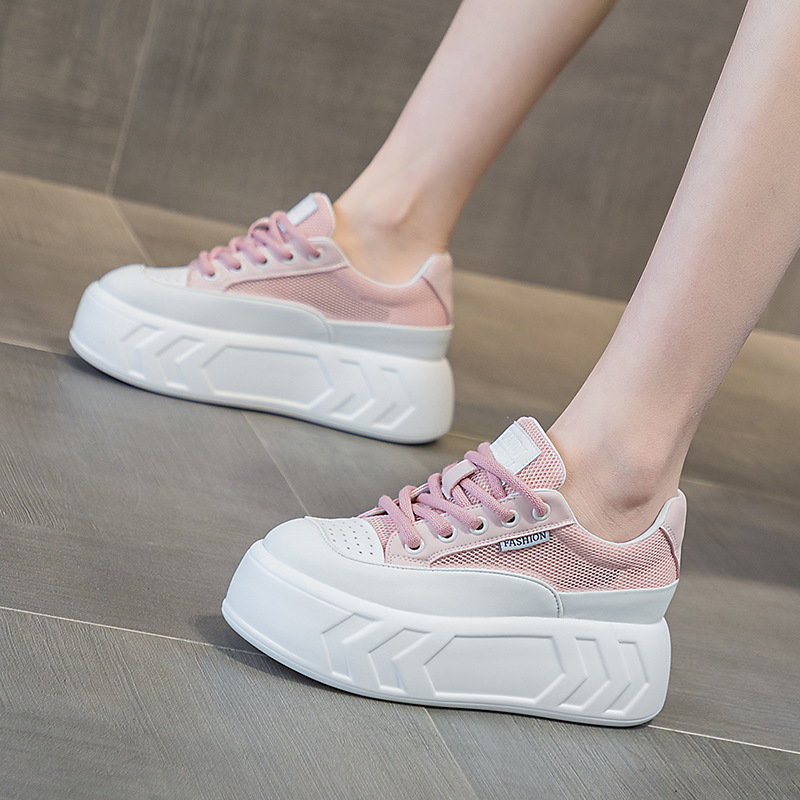Picture of Women's Bread Shoes 2025 Spring New Leather Thick Sole Inner Heightening Casual Versatile Foot-Showing Small Platform Shoes Small White Shoes