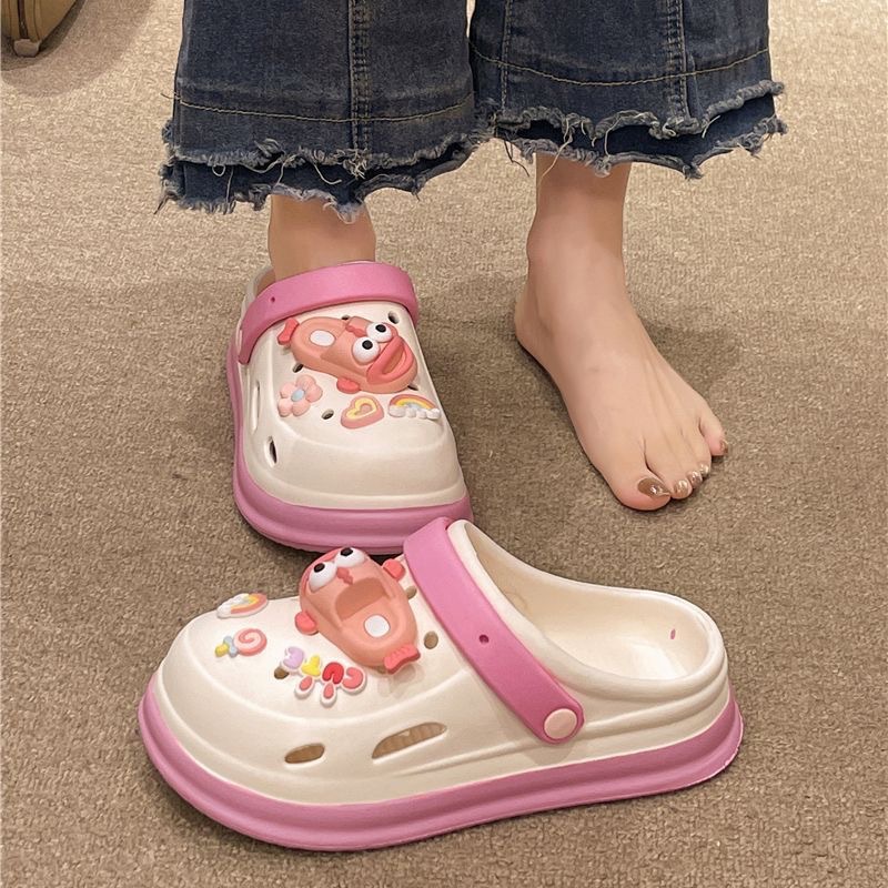Cartoon Cute Croc Shoes Women's Outerwear 2025 New Summer Student Baotou Sandals Thick-Soled Beach Slippers