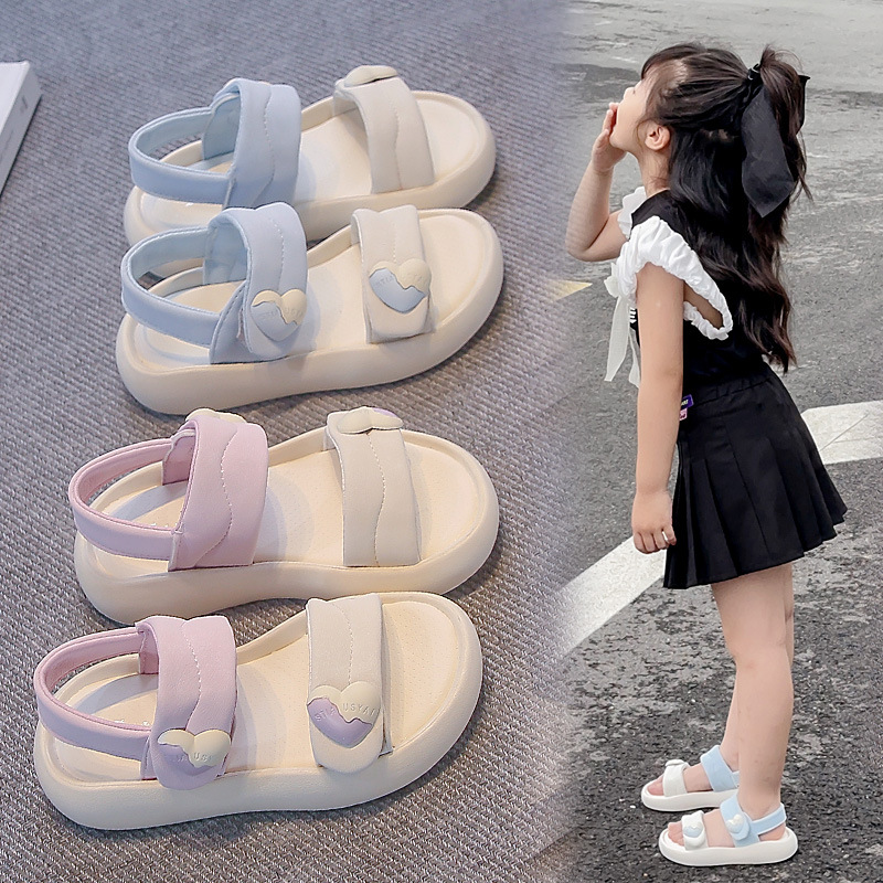 Girls' Sports Sandals 2025 New Summer Style Soft Sole Baby Shoes Fashionable Beach Sandals for Older Children