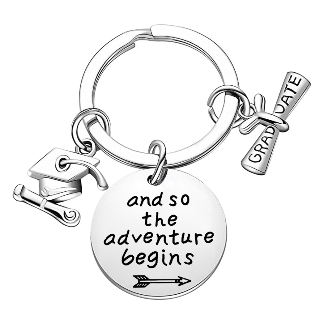 European and American new stainless steel graduation season keychain with scroll class of graduation ceremony gift