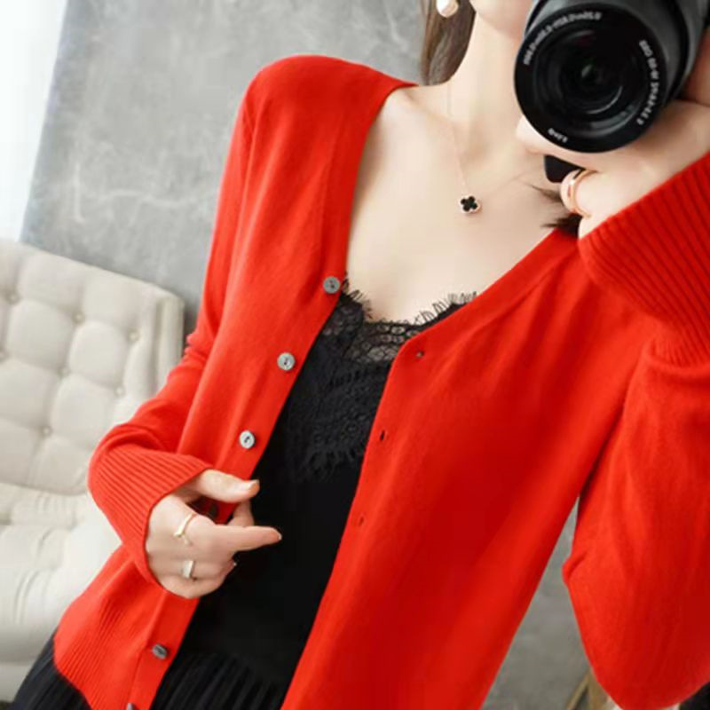 Picture of Cardigan Coat Women's Knitted Base Shirt V-Neck Long Sleeve Spring and Autumn 2025 New Style Outer Sweater Women's Korean Style