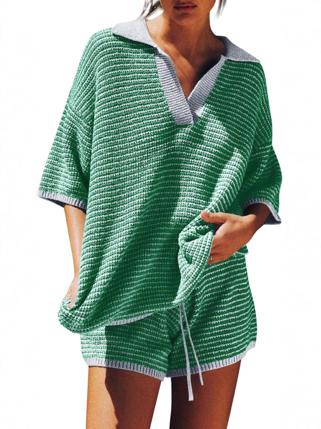 Women's Sweater Home Clothes Two-Piece Set Large Plate Mid-Sleeve V-Neck Striped Knitted Top High Waist Shorts Casual suit