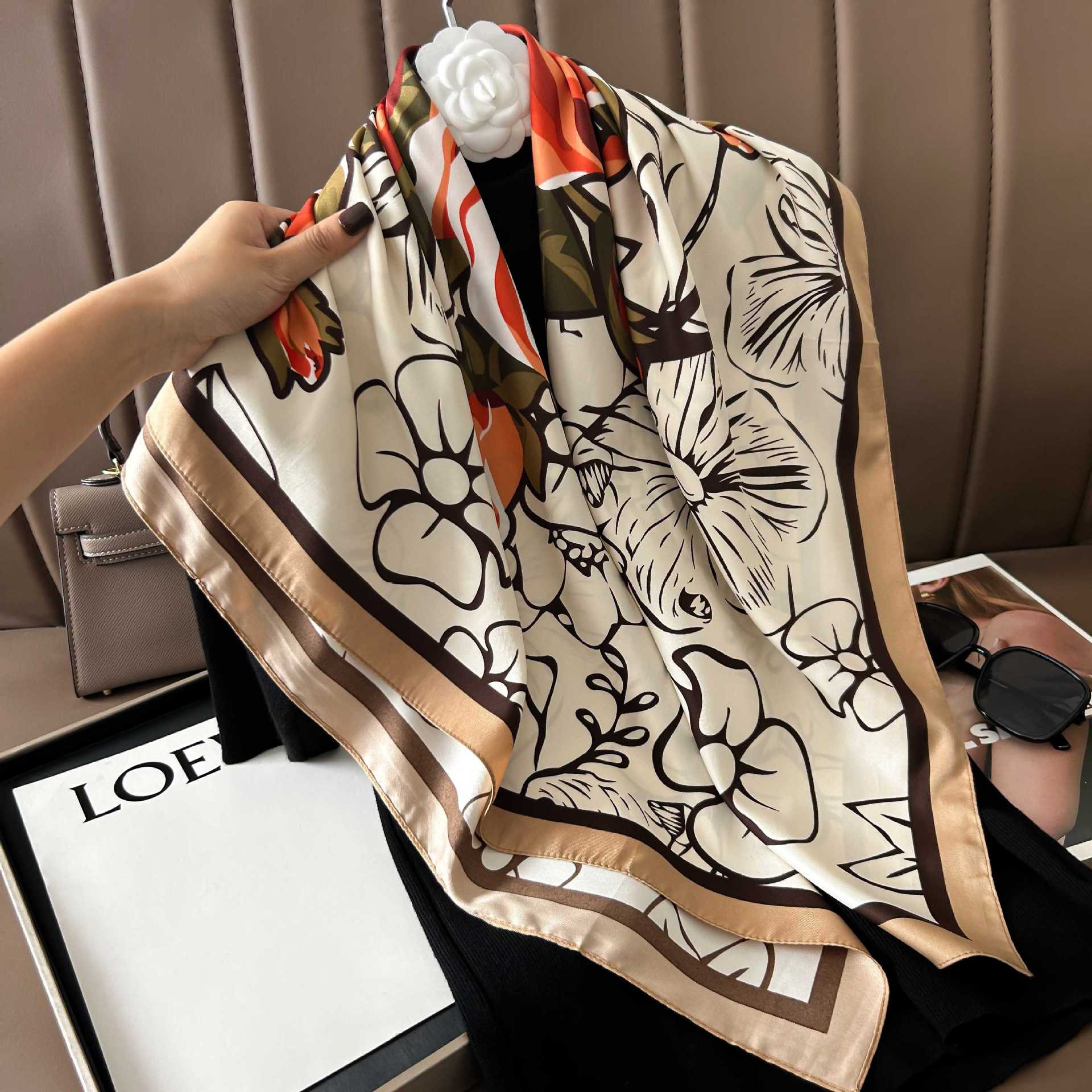 Picture of New 90cm Large Square Silk Elegant High-grade Decorative Shawl Women's Silk Scarf Fashion All-match Professional Scarf