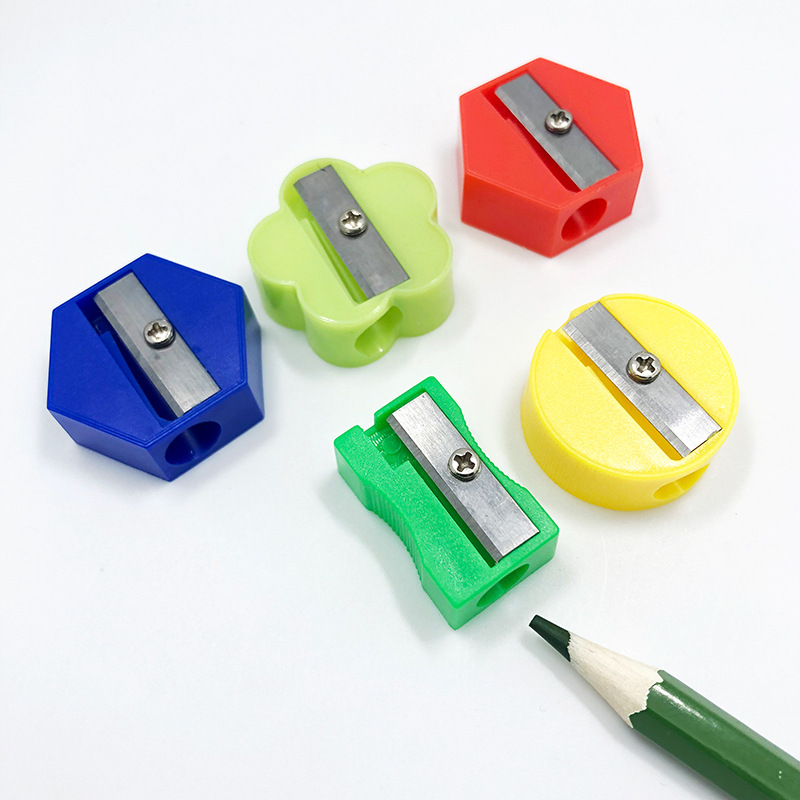 Picture of Mini Single Hole Multi-Color Small Pencil Sharpener Small Pencil Sharpener for Kidsren Primary School Students Pencil Sharpener Manual Plastic Pencil Sharpener