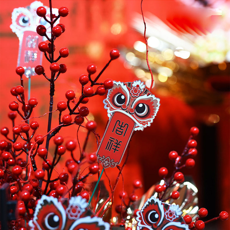 Picture of 2025 New Year Flower Material Lion Hanging Card Bronzing Red Festive Flower Shop Flower Packaging Materials Wholesale