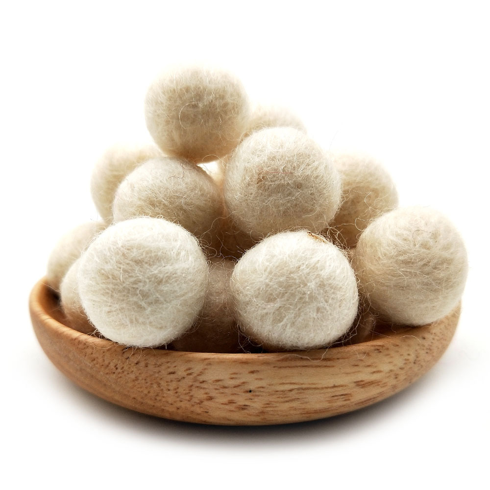 Picture of Cross-border in stock 2CM wool ball Christmas jewelry accessories Christmas diy colorful wool ball small wool ball pokes
