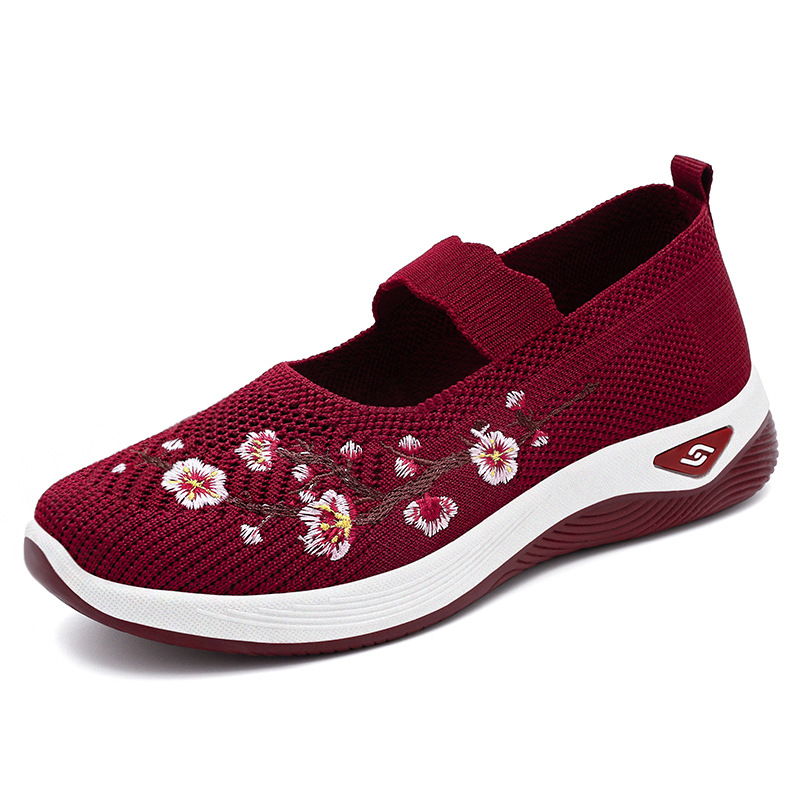Picture of Old Beijing Cloth Shoes Women's 2025 New Summer Shallow Mouth Shoes Women's Casual Moms Shoes Slip-on Lazy Shoes