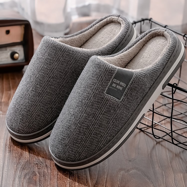 Picture of Home Cotton Slippers for Men, Autumn and Winter Thick-Soled Non-Slip Indoor Warm Plush Slippers for Women, Comfortable at Home