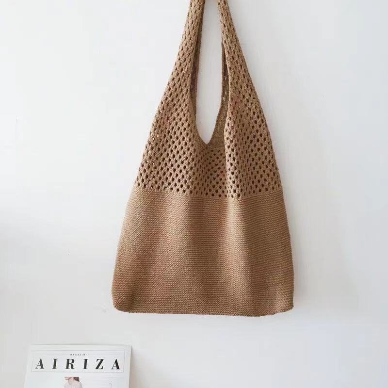 Picture of Cute Knitted Bags 2024 Fashion Hollow Handbags Fashionable and Easiest for Match Shoulder Bags Large Capacity Tote Bags Cross-Border