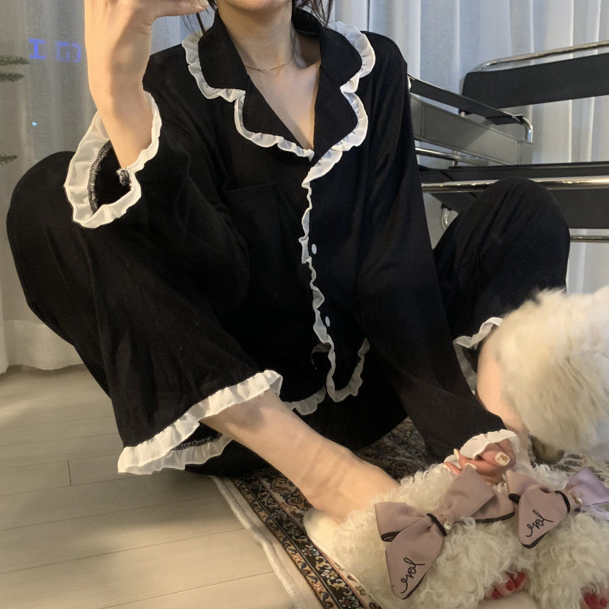 Picture of ins Cyber Celebrity Lace Long-sleeved Simple Black Spring and Autumn Long-sleeved Trousers Cardigan Pajamas Women's Sweet Loose Home Clothes