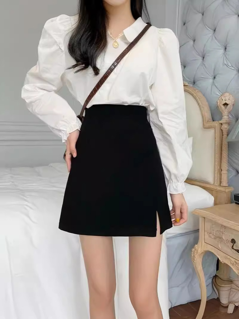 2024 Summer New High Waist Split Skirt Fashionable Korean A- line Skirt Anti-running Short Skirt Black Hip Skirt