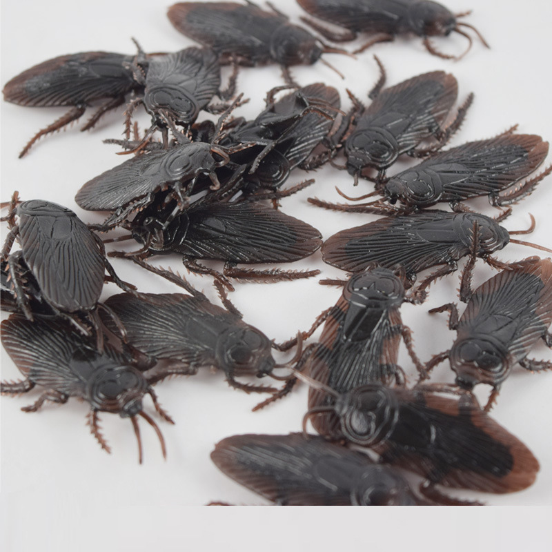 Cross-border new exotic simulation cockroach model toy small strong Fool's Day Christmas New Year's Day stall small toy