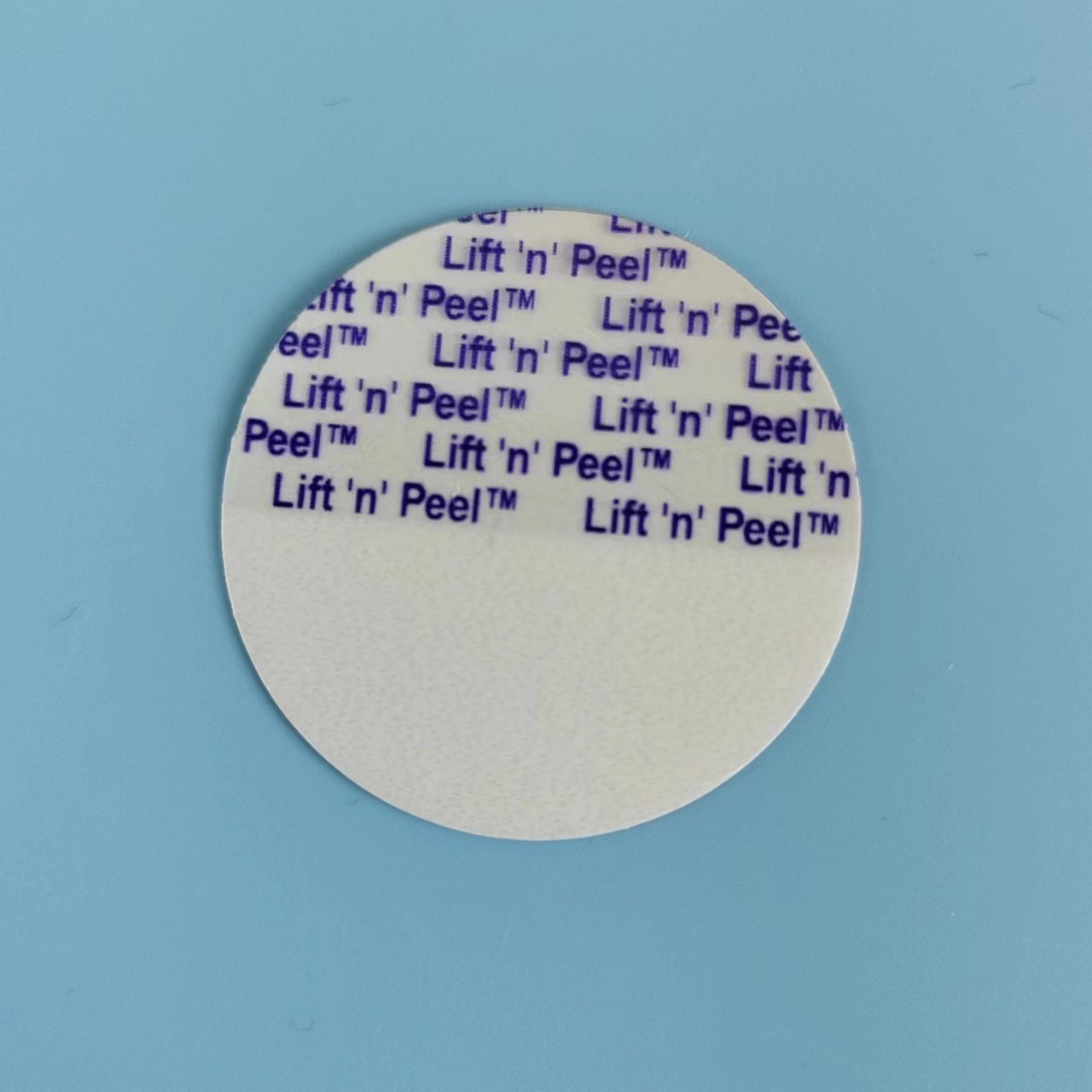 Picture of pet half pull ear aluminum foil gasket plastic bottle electromagnetic induction aluminum foil gasket pressure sensitive gasket easy tear sealing film