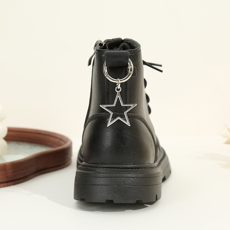 Sweet and Cool Style Star Hollow Pentagram Shoe Buckle Pendant for Women's Shoes, High-End Fashion Versatile Martin Boots Decorative Accessory
