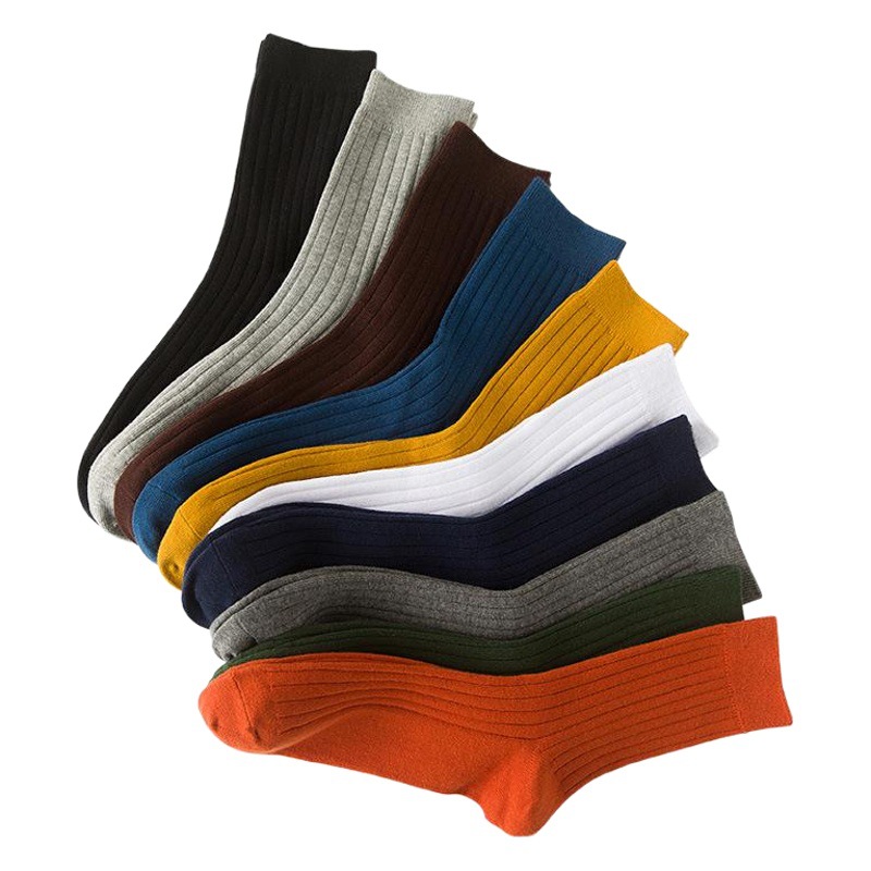 Men's Socks for Autumn and Winter, Fashionable Solid Color Mid-Calf Socks, Sweat-Absorbent, Breathable, College Style, Trendy Cotton, Versatile Men's Sports Socks