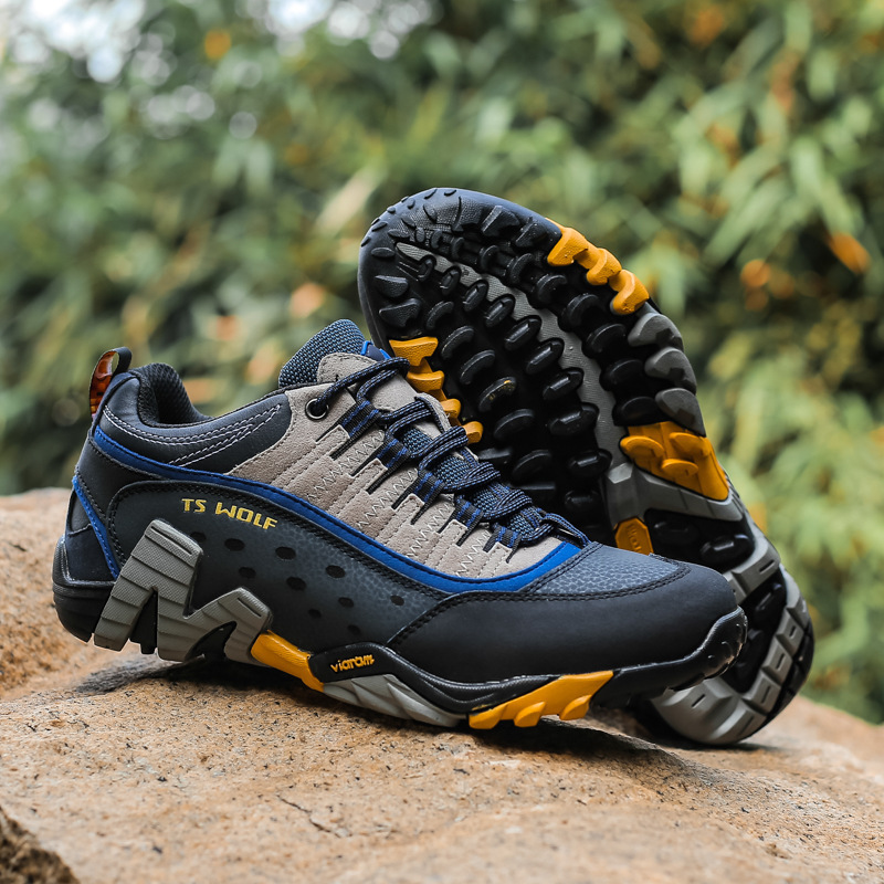 Mountaineering Shoes Men's Light Non-slip Outdoor Shoes Breathable Wear-resistant Men's Mountain Climbing Hiking Shoes Sports Travel Shoes Female Adult