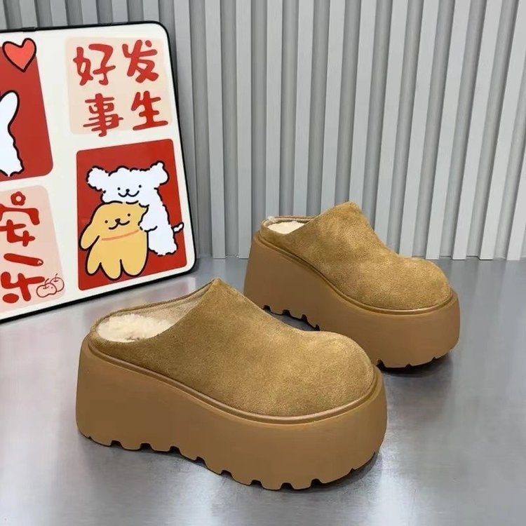 High-fleece-lined Cotton Slippers Women's Autumn and Winter Outfit Retro Soft Leather All-match Small Height-raising Shoes