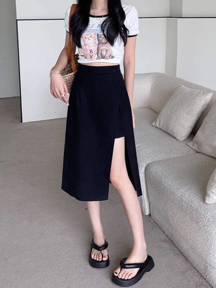 Design Sense Split Skirt Women's 2024 Spring New High Waist Slimming Mid-length Hip Skirt Fashionable One-step Skirt