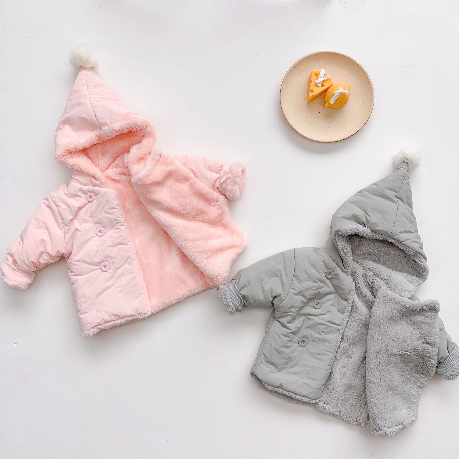 Picture of 2025 New Children's Autumn and Winter Jackets Plus Velvet Warm Baby Cotton Clothes Easiest for Match Thickened Cotton Jackets for Boys and Girls in Stock