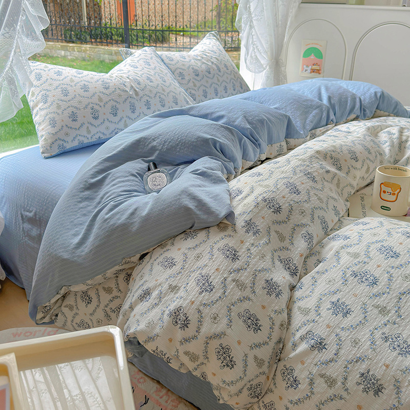 Picture of Class A Maternal and Infant Grade Fresh Small Zhu Cotton Four-piece Set Washed Cotton Bed Sheet Quilt Cover Three-piece Set for Student Dormitory