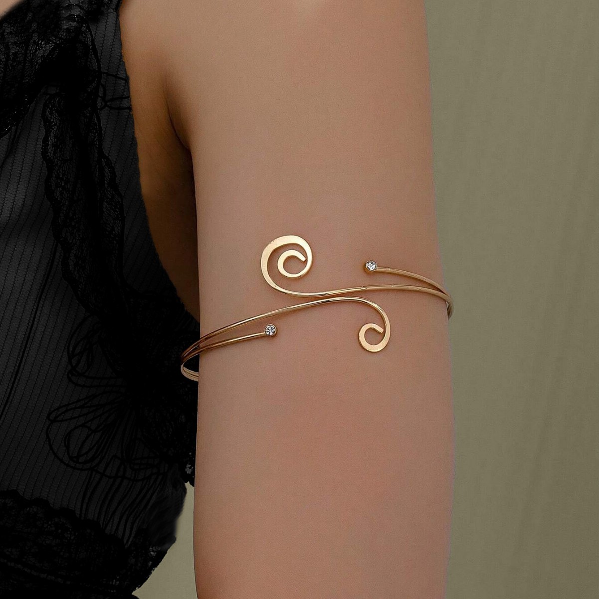 European and American Cross-border Supply Fashion Personality Exaggerated Irregular Note Pattern Hollow Arm Ring Women's All-match Upper Arm Bracelet