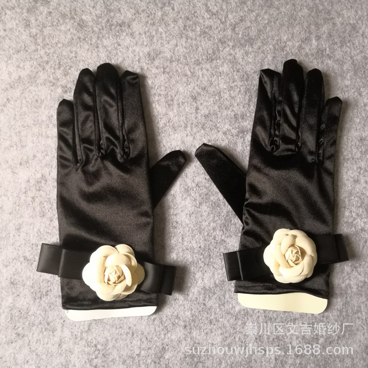 Korean Bridal Gloves Wedding Dress Evening Dress Accessories Short Satin Five-Finger All-Inclusive Autumn and Winter Wholesale
