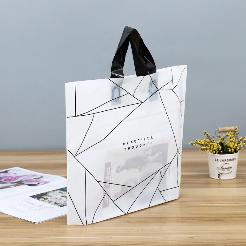 Advertising men's fashion plastic bags handbags personalized gift packaging bags translucent shopping bags Wholesale