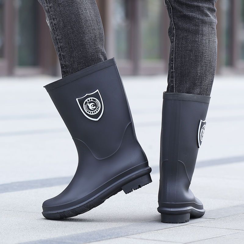 Picture of Rain boots 39-48 size medium simple waterproof drawstring extra large size men's and women's medium warm waterproof fleece-lined detachable non-slip women's boots