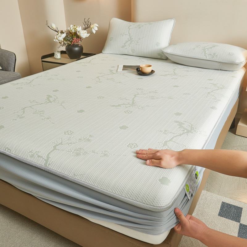 Picture of Class A ice silk mat three-piece set 2025 new summer machine washable antibacterial air conditioning soft mat bed hat 1.8 meters