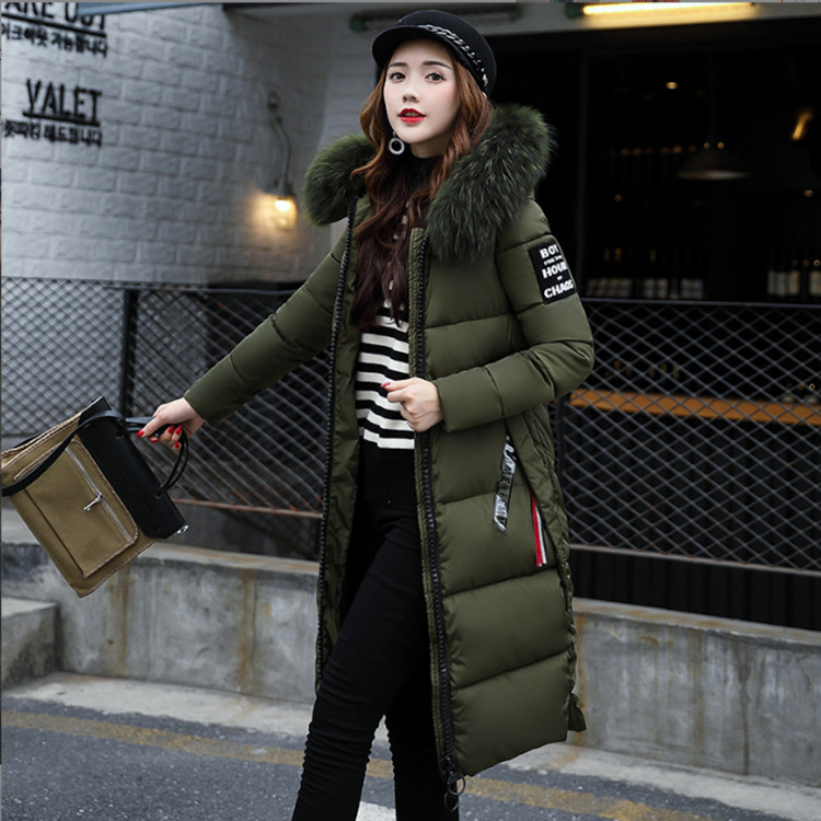 Picture of 2025 New Autumn and Winter Korean Style Slim Cotton Coat for Women Mid-Length Fashionable Large Fur Collar Thickeneded down Cotton Coat for Women
