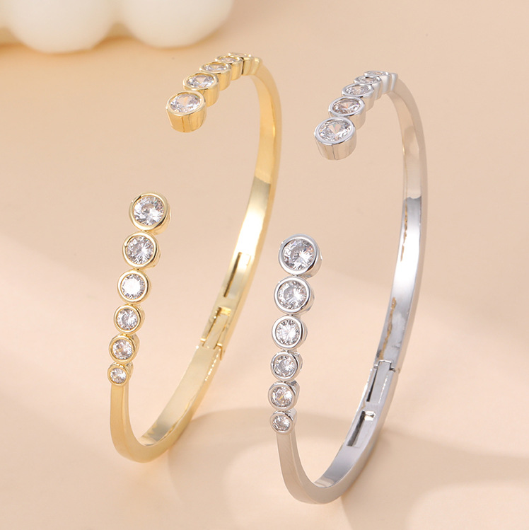 Geometric Bubble Large Round Diamond Open Bracelet Light Luxury High-End Gift Jewelry for Girlfriend Fashion Simple Bracelet for Men