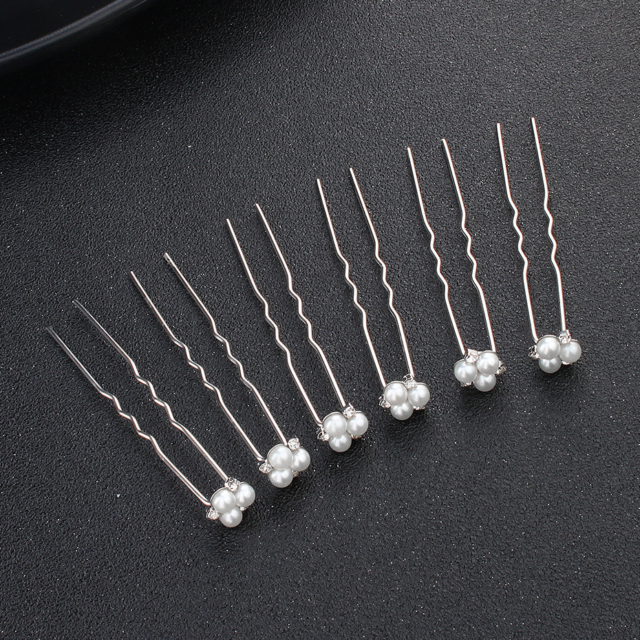 Picture of Wedding accessories wholesale European and American simple new bridal hairpin pearl rhinestone pin wedding dress accessories