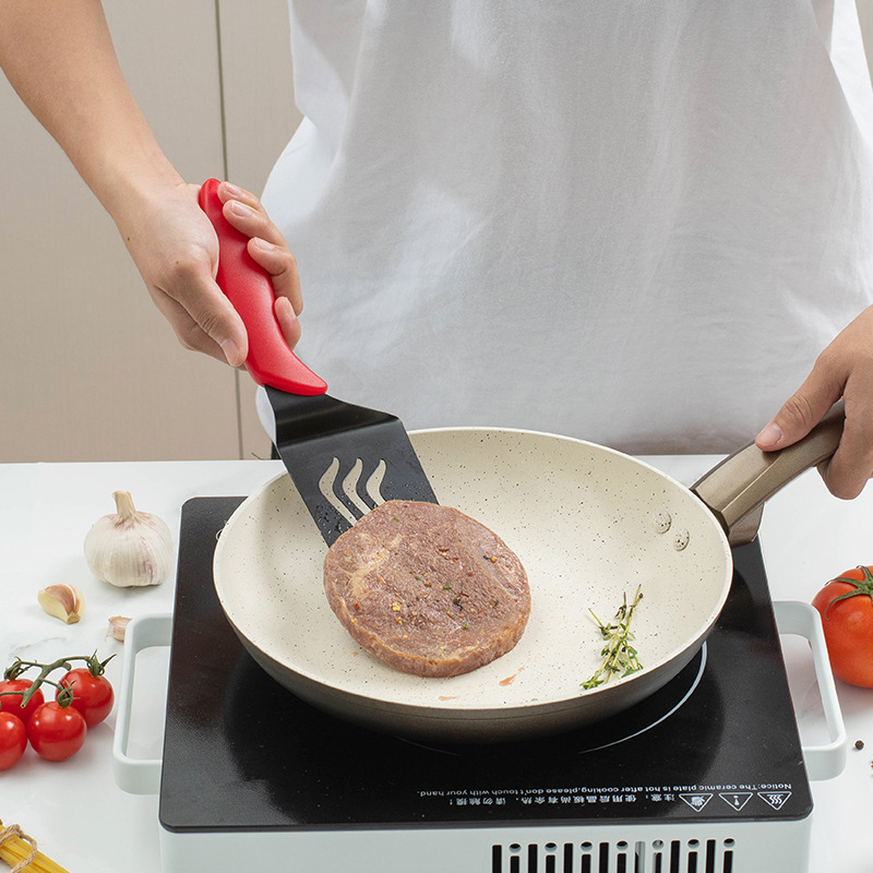 Picture of Cross-Border Stainless Steel Pizza Shovel Transfer Shovel Triangular Shovel Long Cooking Shovel Frying Shovel Baking Pizza Transfer Tool