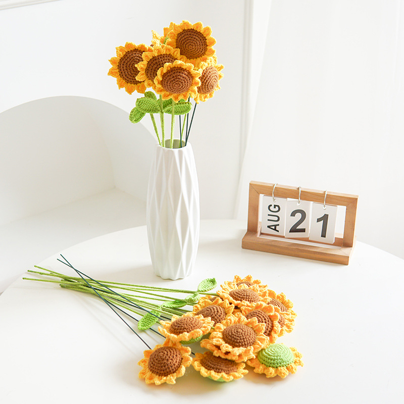 Picture of Hand-Knitted Finished Sunflower Bouquet Wool Homemade Crocheted Flower Artificial Flower Teacher's Day Gift Knitted Bouquet