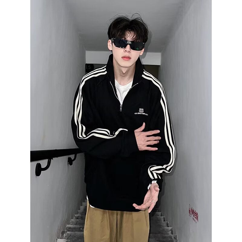 Picture of Spring and Autumn Fashion All-match Half-zipper Unisex Loose Embroidered Sweatshirt American Vintage Chic Couple's Top