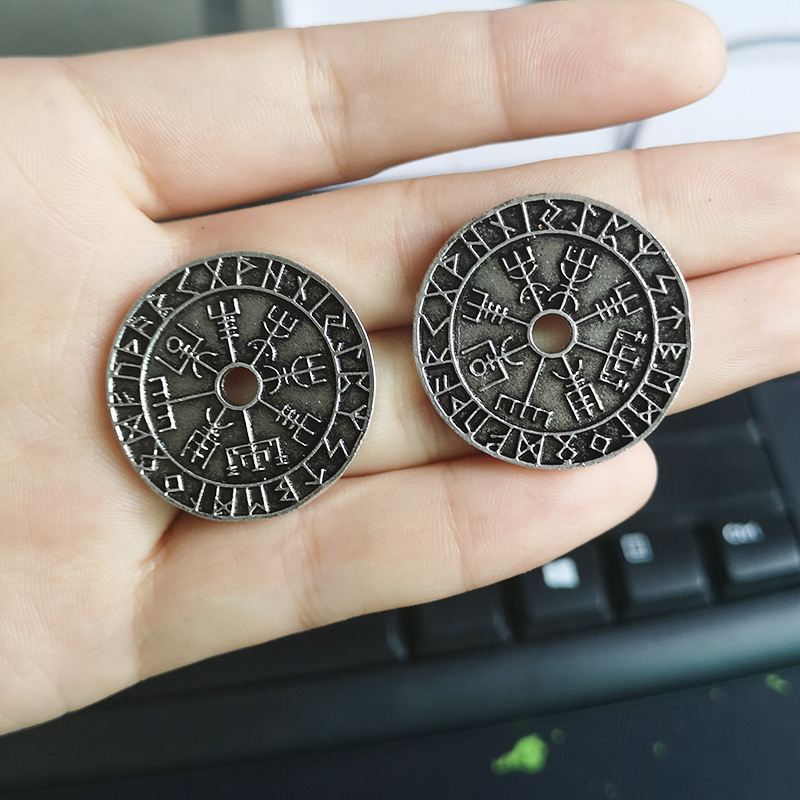 Picture of Cross-border Hot Selling Nordic Viking Hollow Rune Pendant Necklace Viking Ethnic Style Amulet Pendant