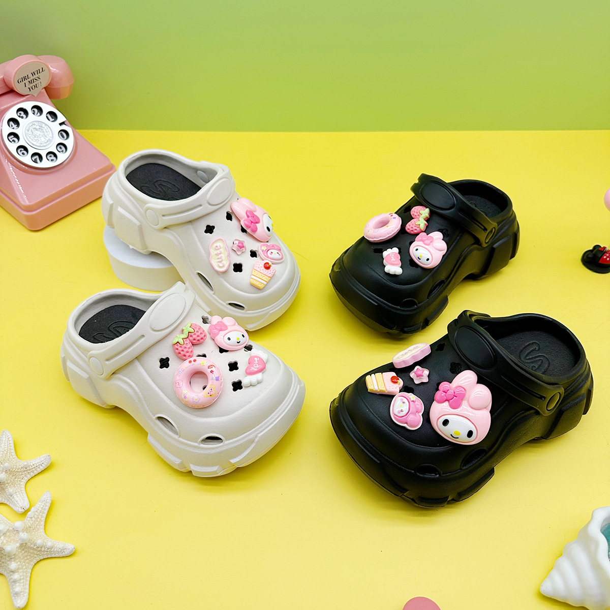 New fashion boys' and girls' slippers cartoon swimming hoop Melody versatile hole shoes soft sole non-slip toe sandals